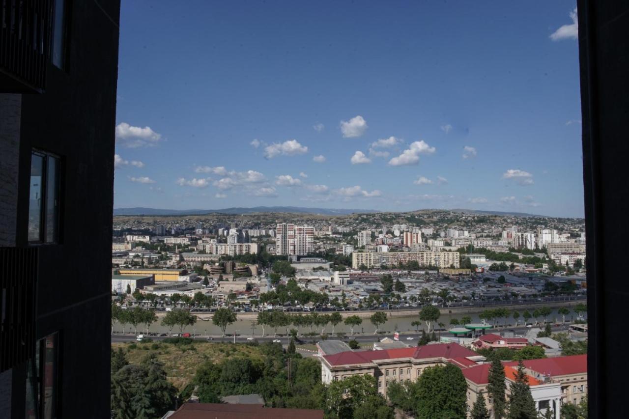 Pool House Hotel Tbilisi Exterior photo